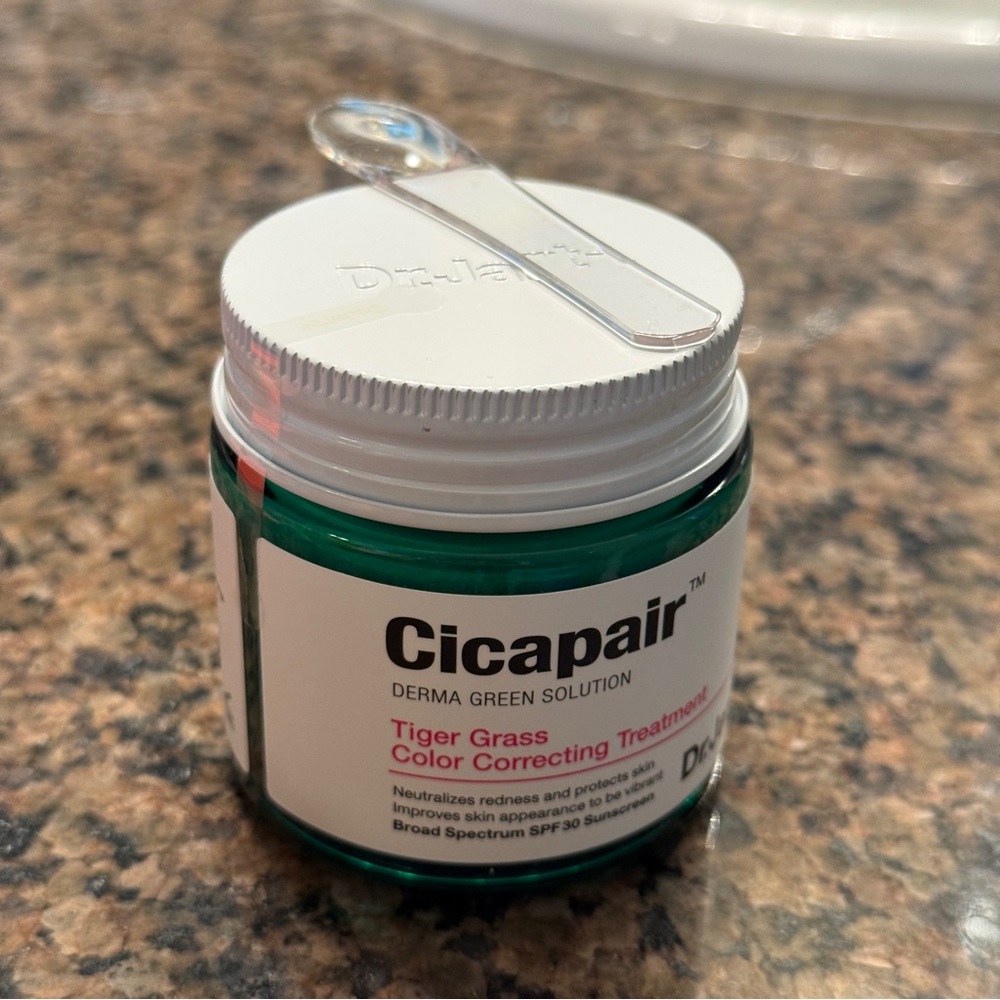 Dr Jart+ Cicapair Tiger Grass Color Correcting Treatment